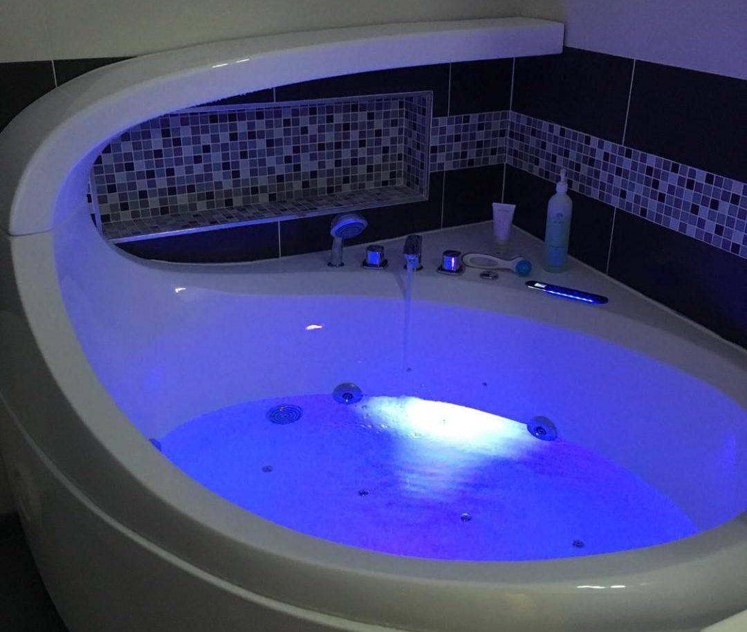 Bed & Breakfast Au coin du Spa Boulogne-sur-Mer avec Jacuzzi Privatif Bed & Breakfast Au coin du Spa Boulogne-sur-Mer avec Jacuzzi Privatif