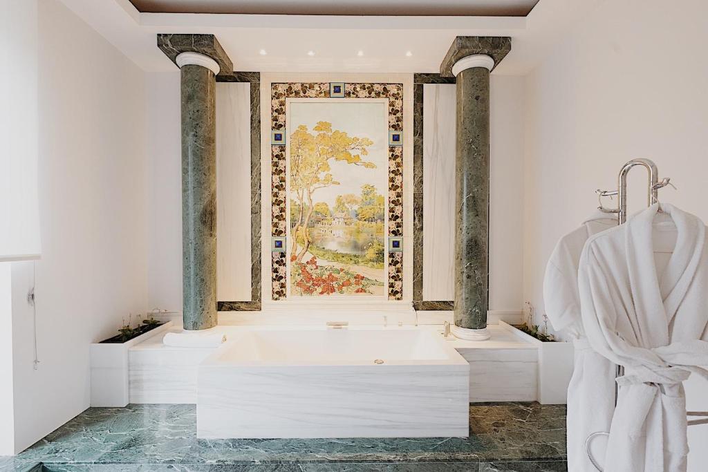 Chambres d'hôtes La Villa Guy & Spa - Les Collectionneurs Béziers avec Jacuzzi Privatif
